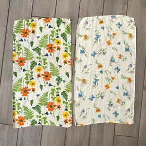 2 Vintage Vera Neumann Linen Tea Towels 70s Florals